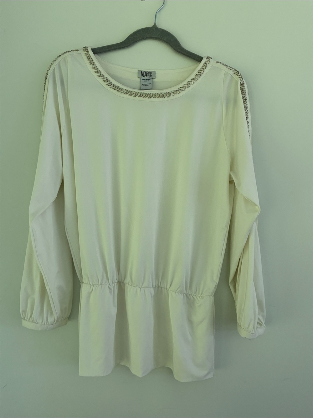Monroe & Main Ivory Silver Embellished Tunic Drape M